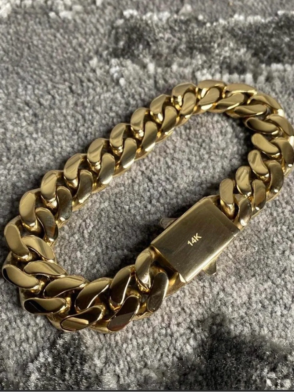 Gold Curb Chain Bracelet - Men’s Fashion Accessory